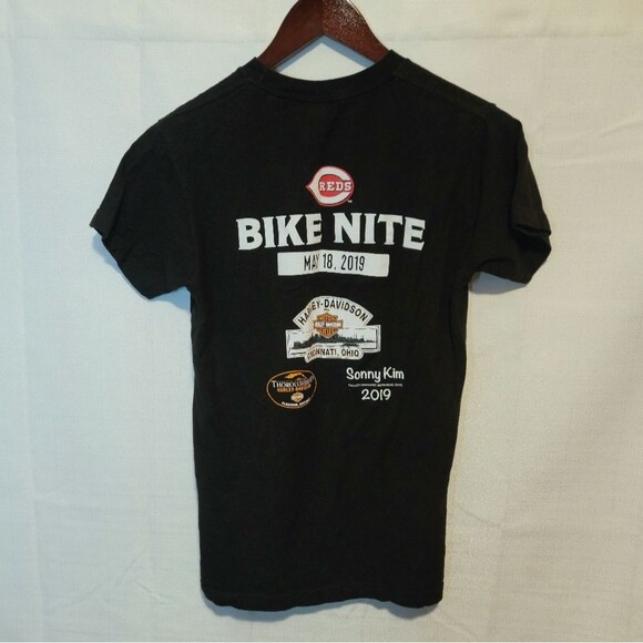 Cincinnati Reds 2019 Bike Night Tee Size Small - Picture 4 of 7